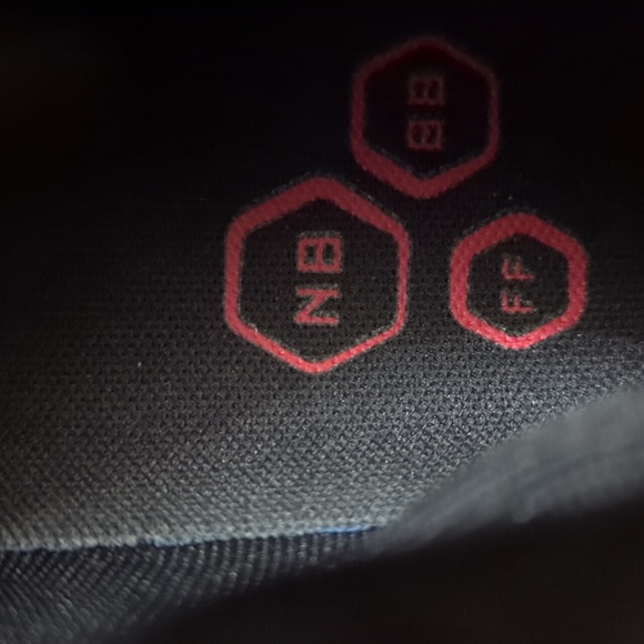 New Balance Fresh Foam BB Basketball Shoes Mid-Top Size 14 Like New MSRP $130 - Picture 9 of 9